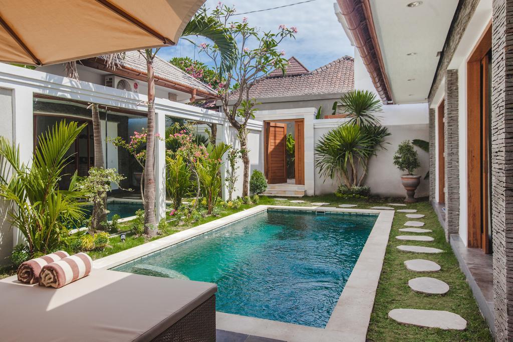 Two Lizards Beach Villas Sanur Extérieur photo